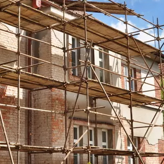 Ravalement de façade et peinture à Rosny-sous-Bois (93110) en Seine-Saint-Denis (93) - MFL Couverture